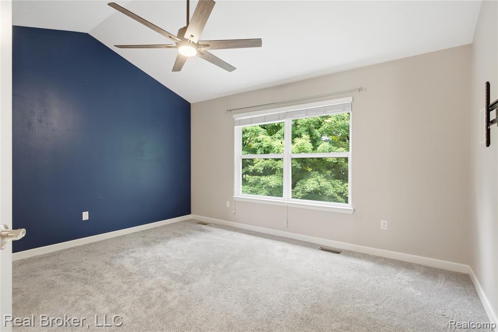 26978 Maxwell Court, Novi, MI — Photo 17
