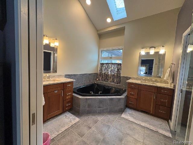 13757 Bridgewater Court, South Lyon, MI 48178 — Photo 23