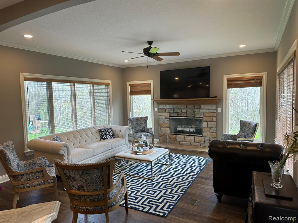 6223 Canter Creek Trail, Grand Blanc, MI 48439 — Photo 5