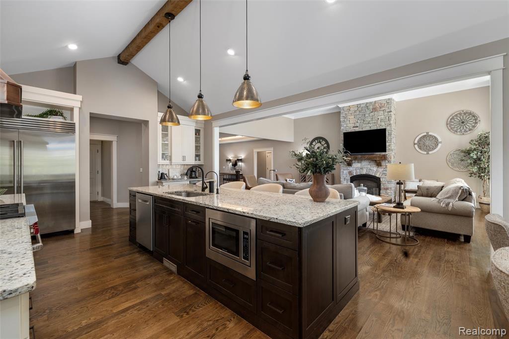 7252 Ardsley Lane, Clarkston, MI 48348 — Photo 25