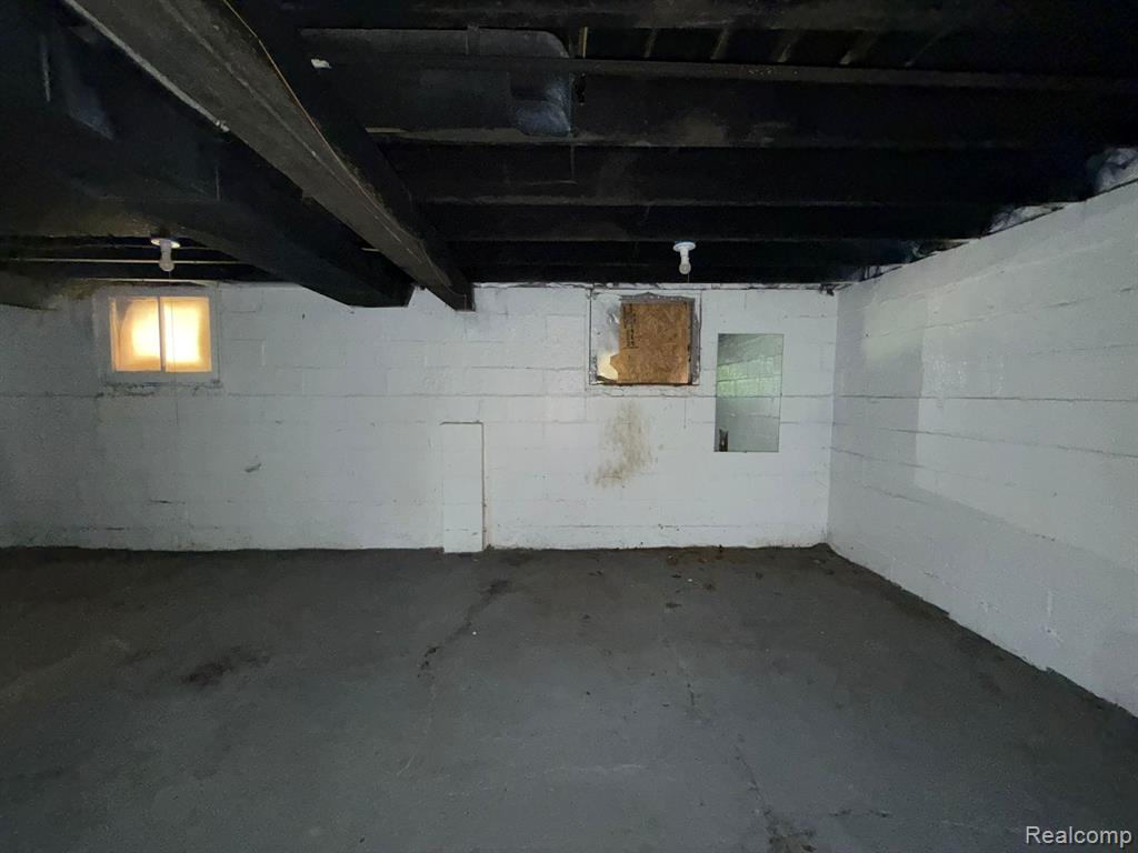 9628 PETOSKEY Avenue, Detroit, MI 48204 — Photo 17