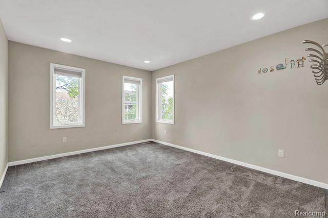 410 CATALPA Drive, Birmingham, MI 48009 — Photo 29