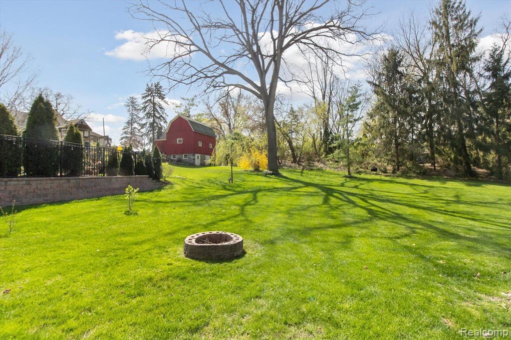 42437 STEEPLEVIEW Street, Northville, MI 48168 — Photo 40