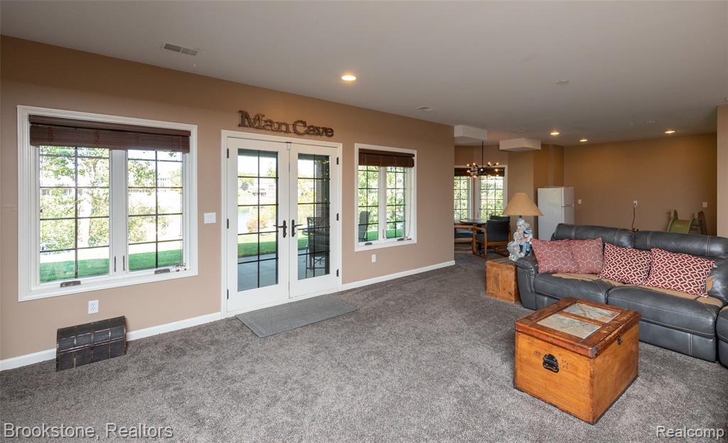 4628 COASTAL PKWY, White Lake, MI — Photo 59