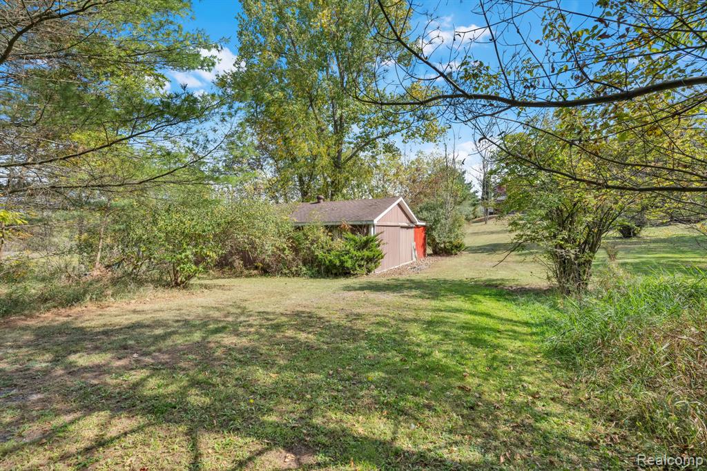 14269 Cole Road, Linden, MI 48451 — Photo 53
