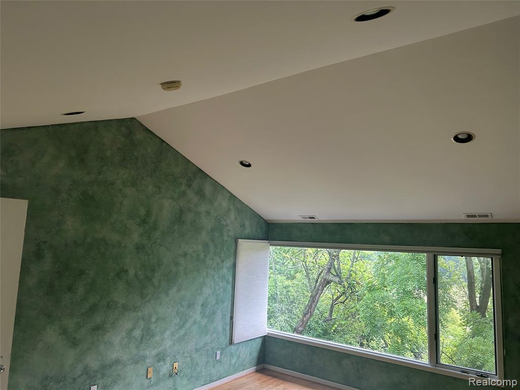 4163 Autumn Ridge Drive, West Bloomfield, MI 48323 — Photo 13