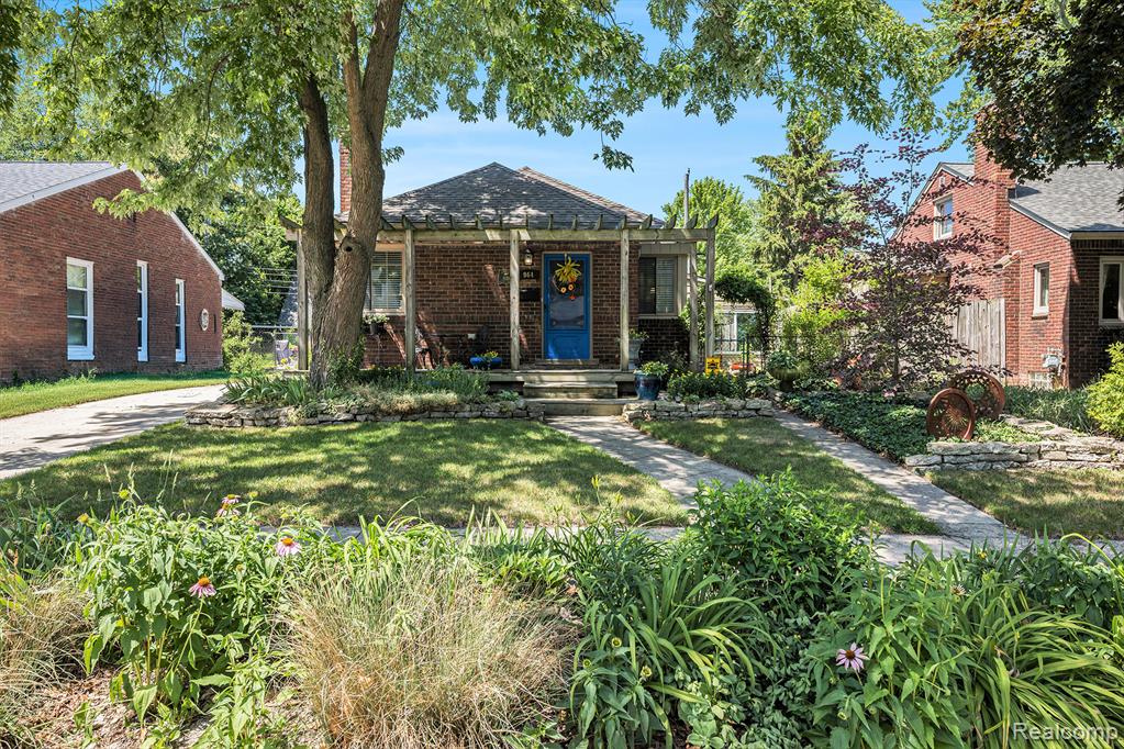 964 W Marshall Street, Ferndale, MI 48220 — Photo 2