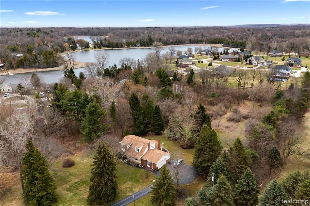 3555 W Drahner Road, Oxford, MI 48371 — Photo 10