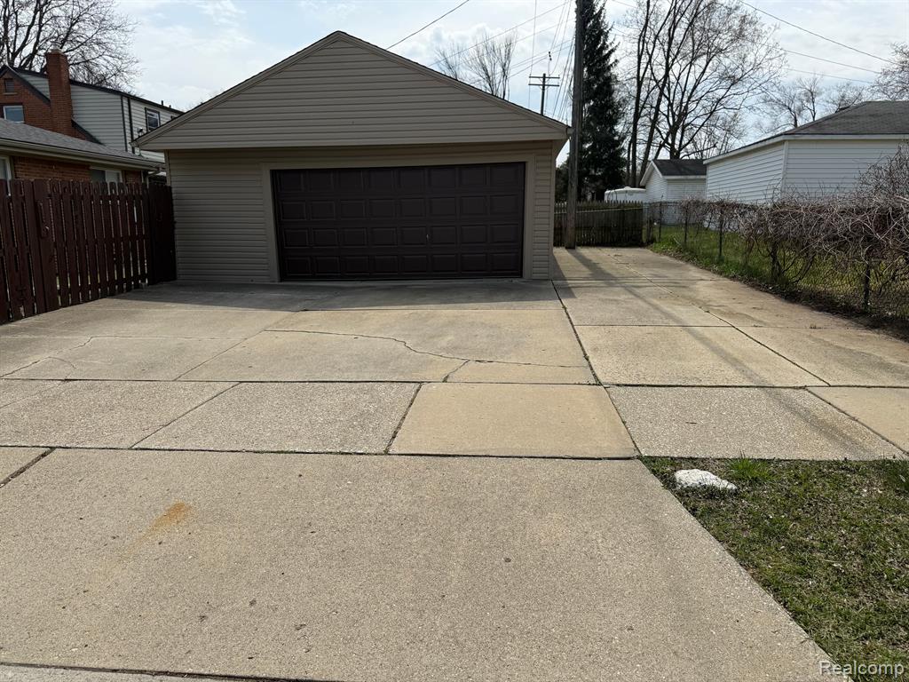 5602 MADISON Street, Dearborn Heights, MI 48125 — Photo 7