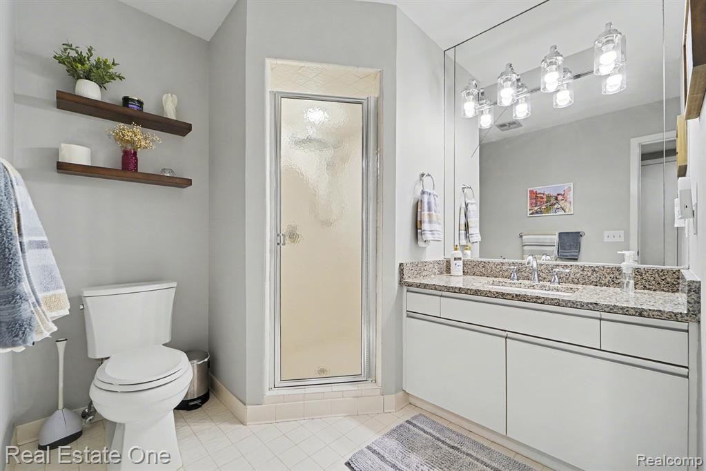 6463 Maple Hills Lane, Bloomfield Hills, MI 48301 — Photo 18