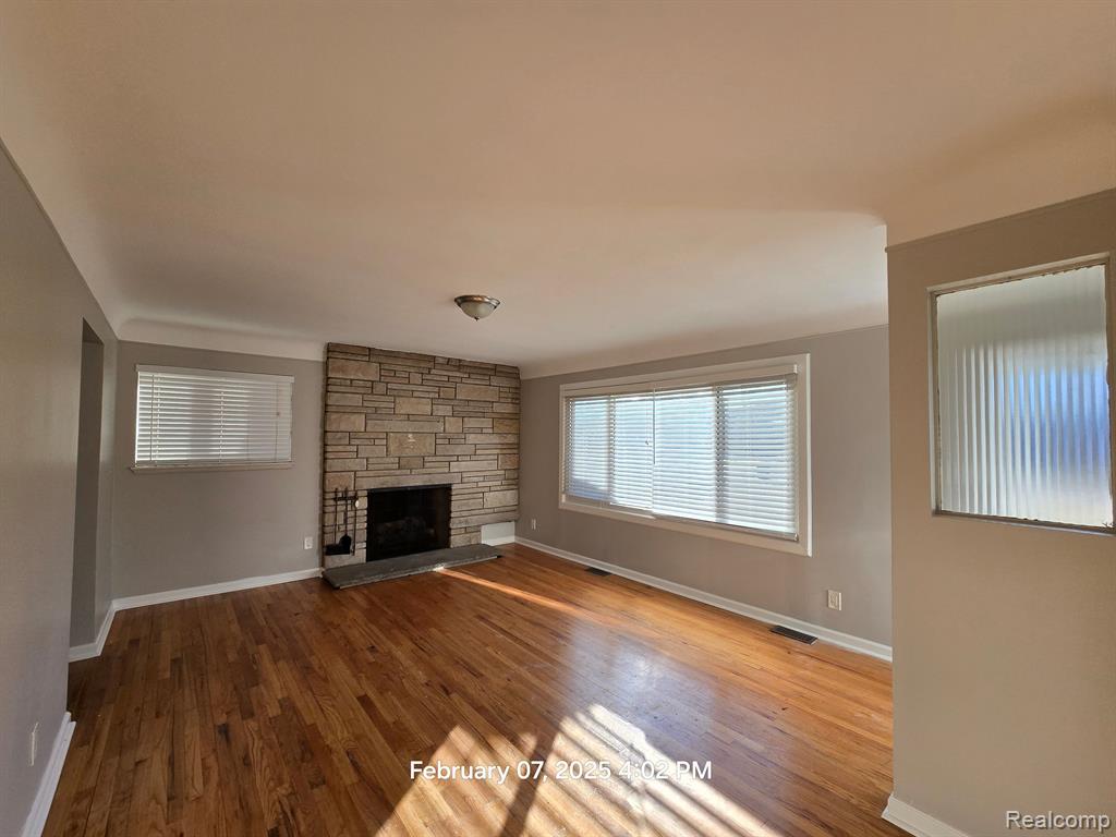6452 ROCKDALE, Dearborn Heights, MI 48127 — Photo 12