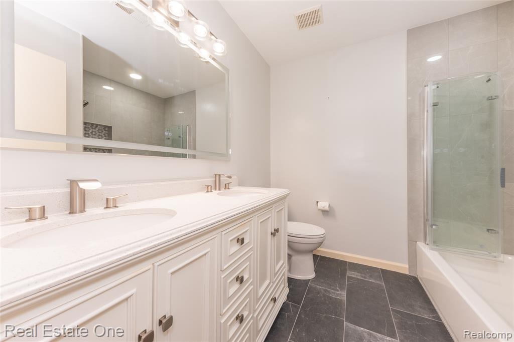 778 S Milford Road, Milford, MI 48381 — Photo 25