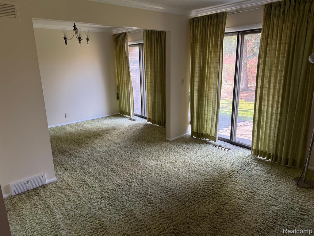 11 KIMBERLY Lane, 54, Dearborn, MI 48120 — Photo 53