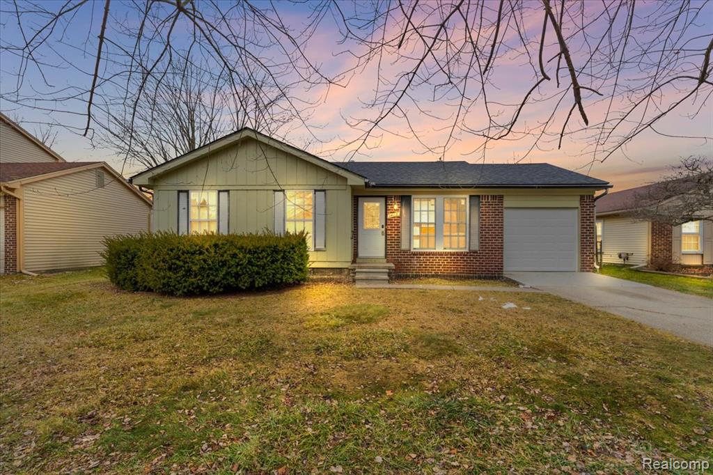 1402 Heritage Drive, Canton, MI 48188 — front exterior