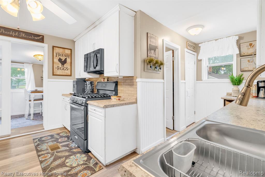 4478 Abel Drive, Lakeport, MI 48059 — Photo 17