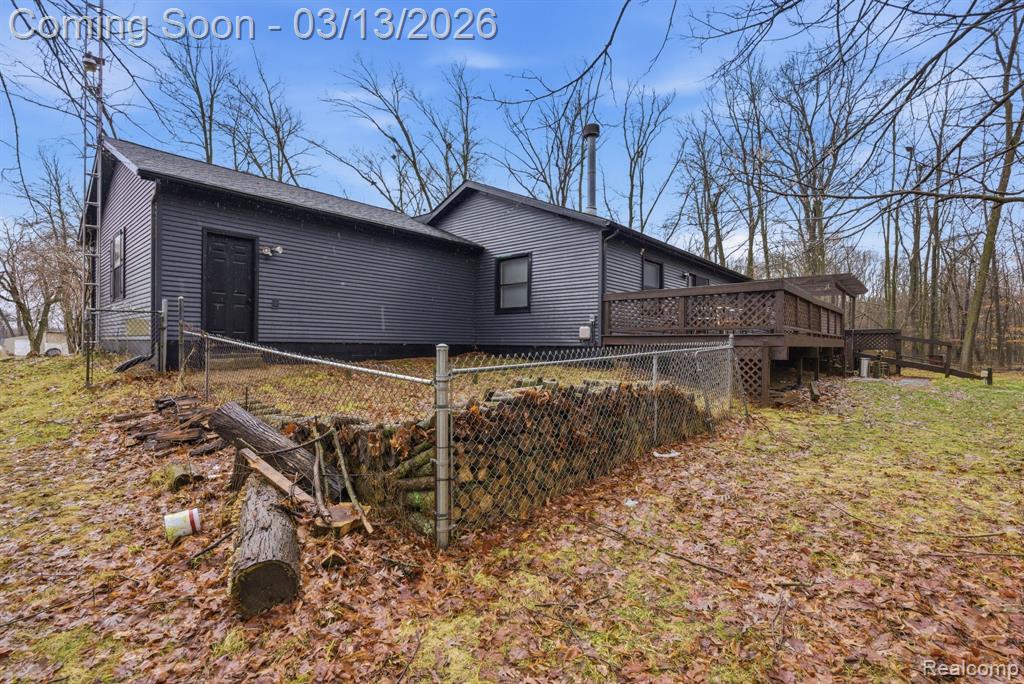 588 Norvell Beach Drive, Brooklyn, MI 49230 — Photo 32