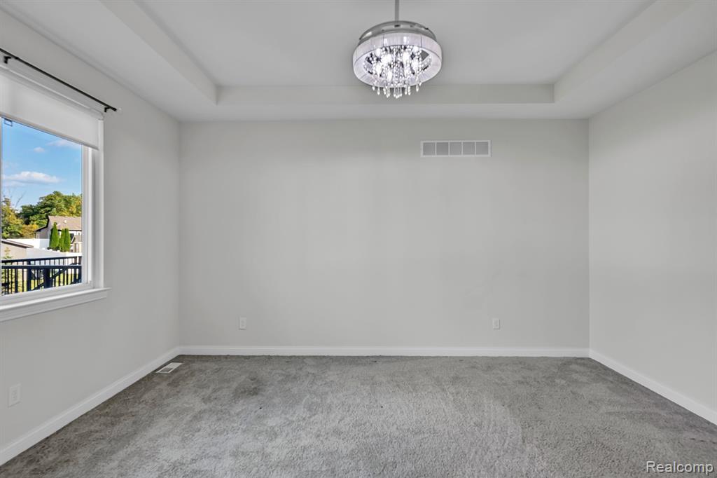 8185 Hidden Cove Court, Grand Blanc, MI 48439 — Photo 39
