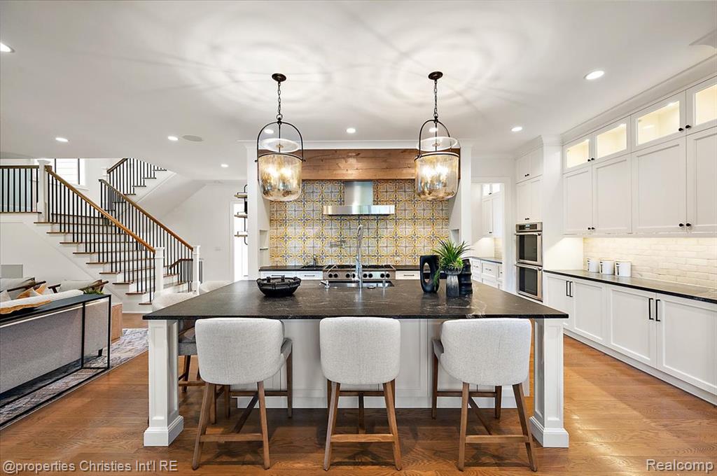 750 Kennebec Court, Bloomfield Hills, MI 48304 — Photo 21