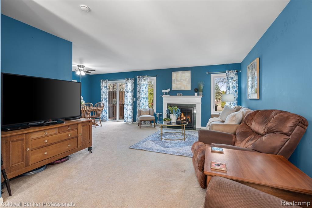 42046 SARATOGA Circle, Canton, MI 48187 — Photo 10