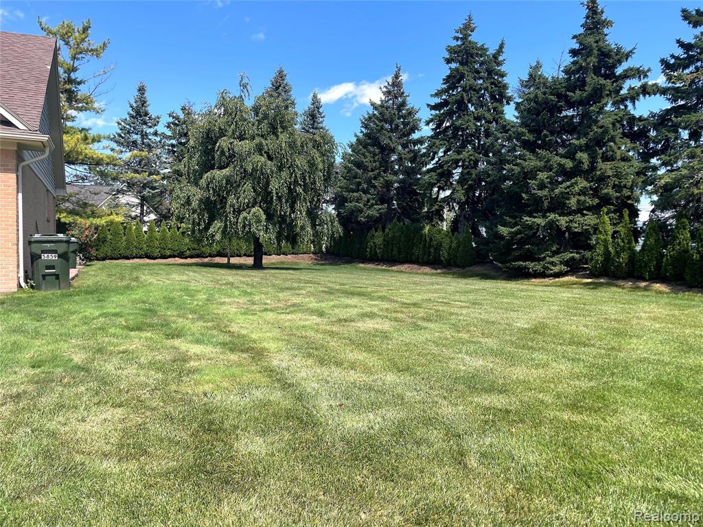 5859 Calgary Court, Sterling Heights, MI 48314 — Photo 5