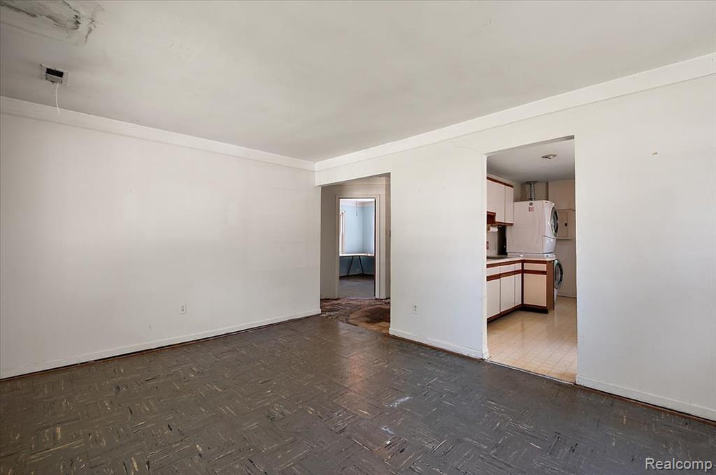 5942 Harrison Street, Garden City, MI — Photo 5