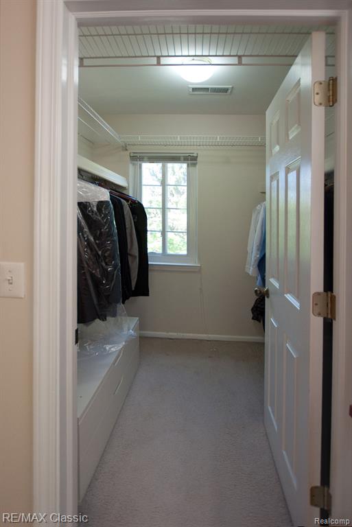 587 Winwood Circle, 20, Walled Lake, MI 48390 — Photo 21