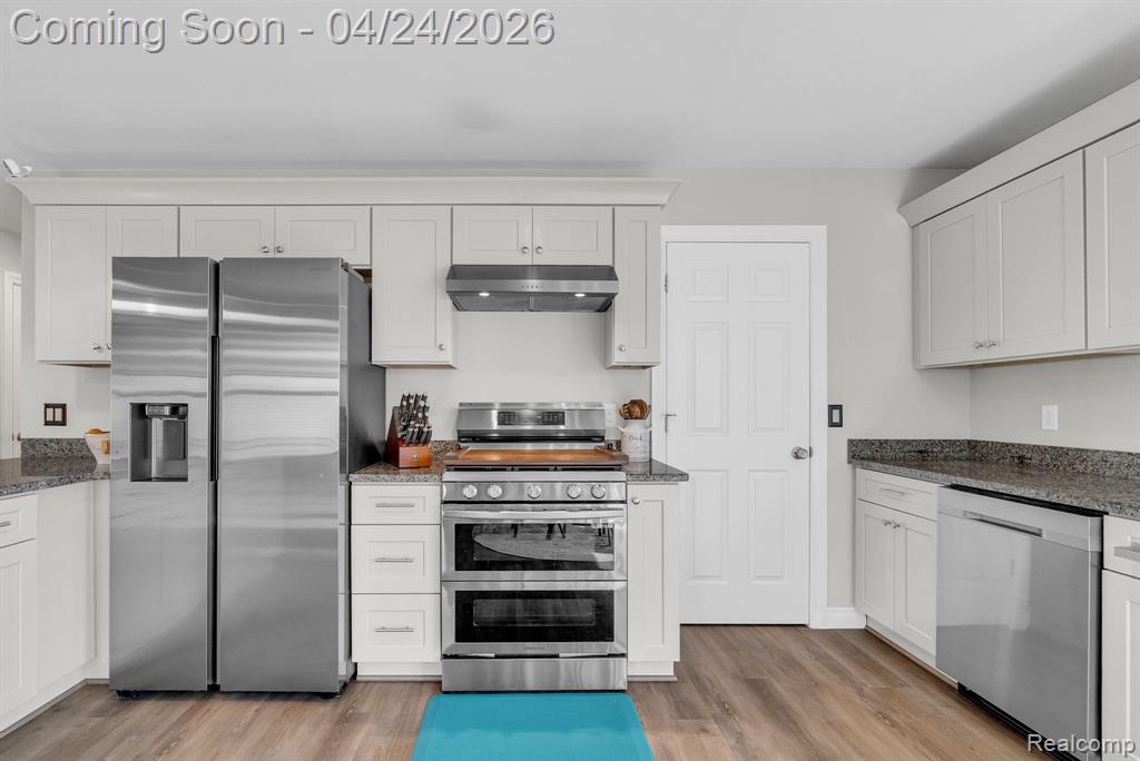100 Capitol Drive, Marysville, MI 48040 — Photo 15