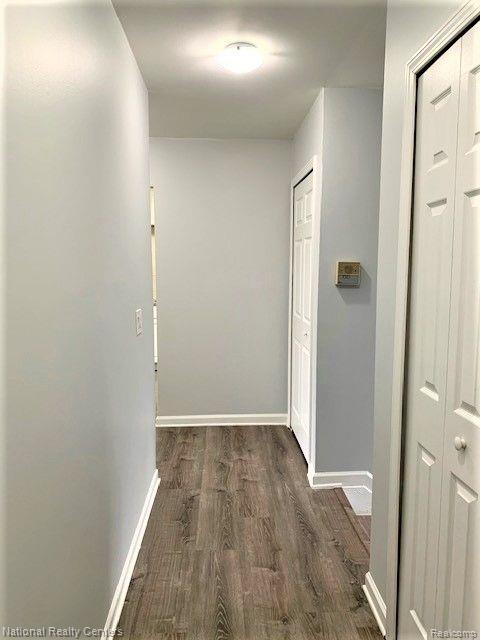 33853 PONDVIEW Circle, Livonia, MI 48152 — Photo 7
