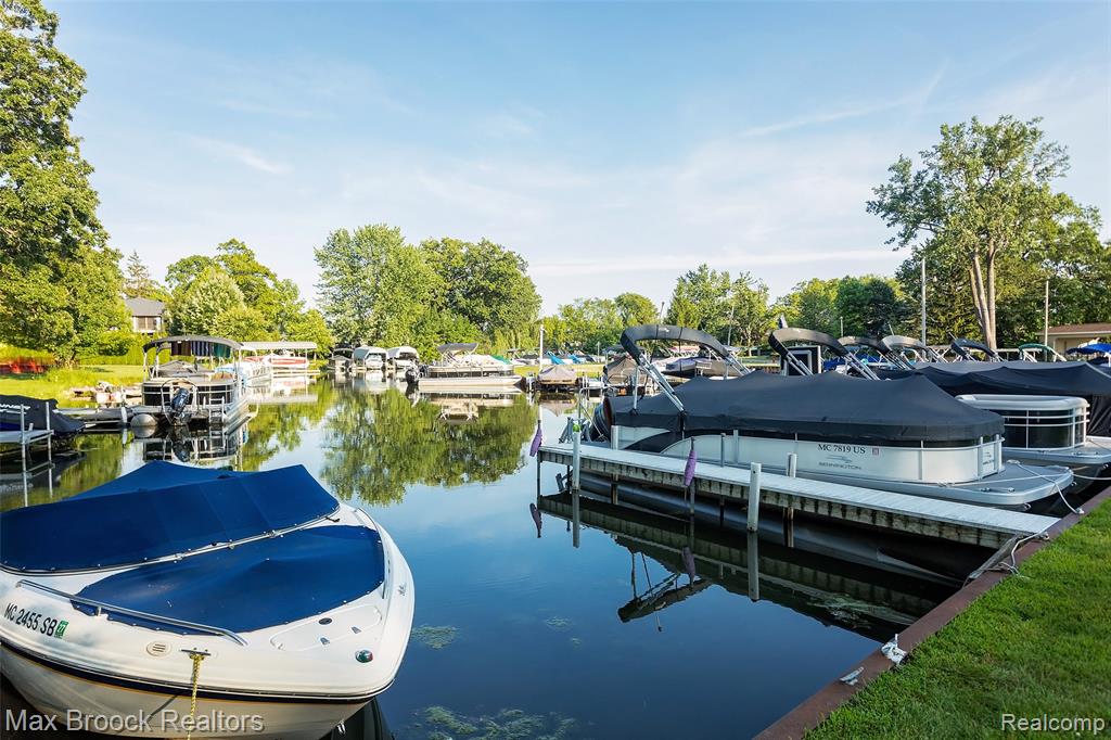 3685 Sunset Boulevard, Orchard Lake Village, MI 48324 — Photo 57