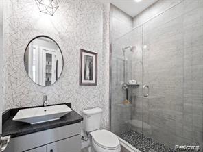 7635 Larchwood Drive, West Bloomfield, MI — Photo 5