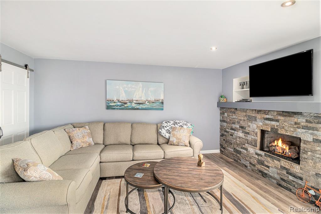 5959 La Canada, Harbor Springs, MI 49740 — Photo 22