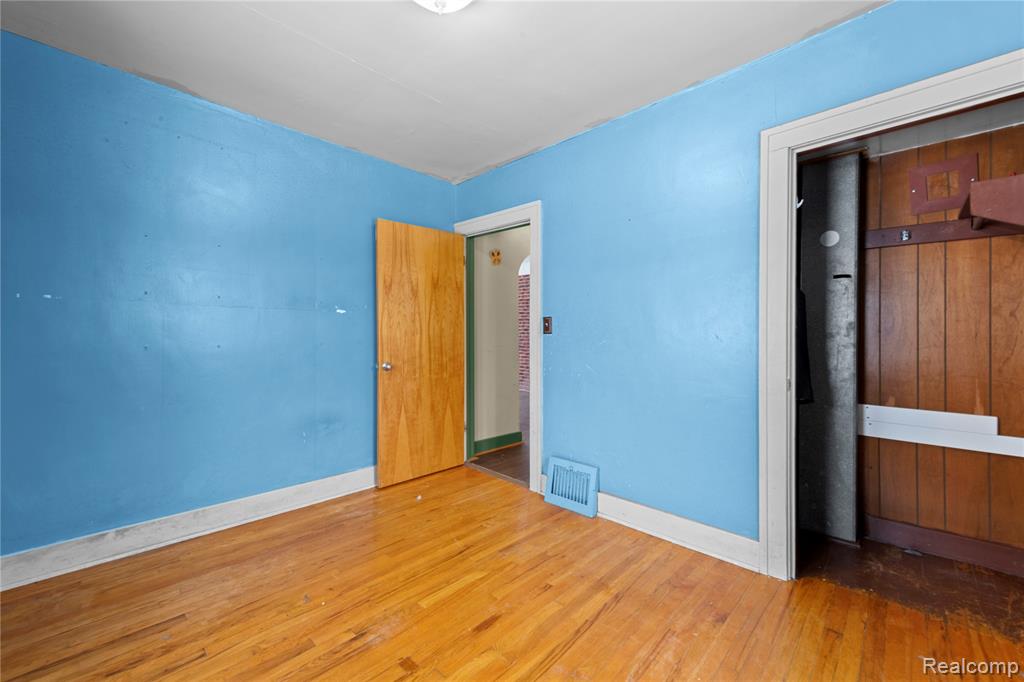 4841 Kempf Street, Waterford, MI 48329 — Photo 11