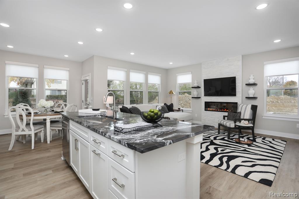 3018 Canopy Tree Way, 10, Ann Arbor, MI 48103 — Photo 12
