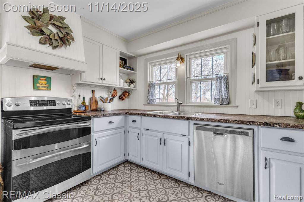 108 Washington Street, Holly, MI 48442 — Photo 28