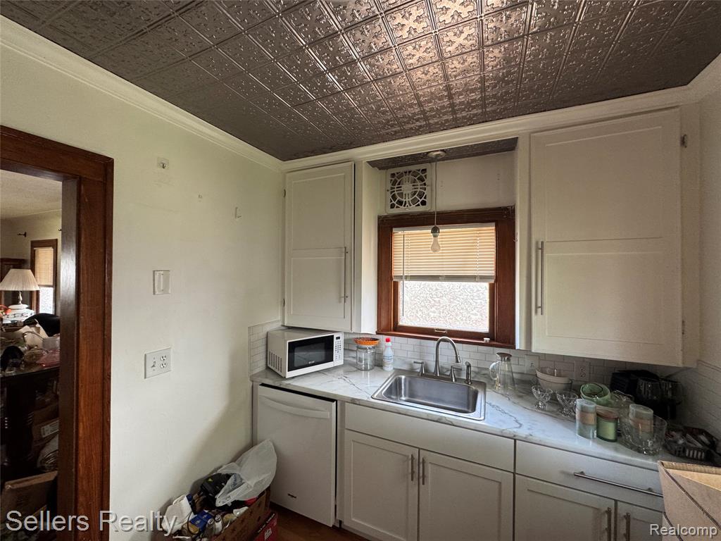 701 Saint Clair Avenue, Flint, MI 48504 — Photo 4