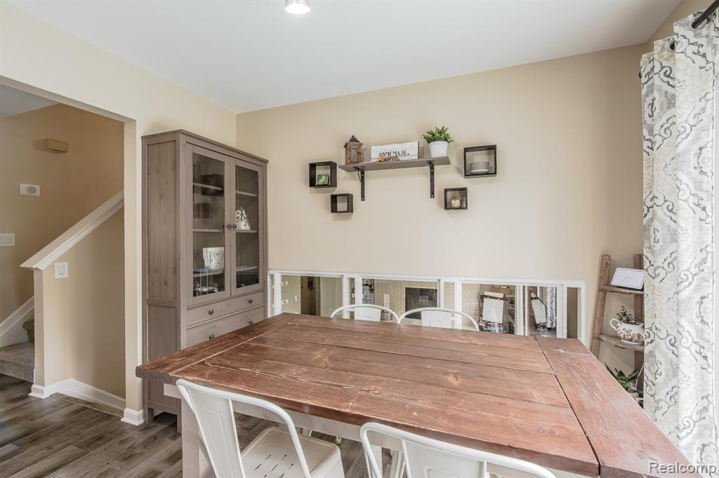 9618 Ridge Top Trail, Clarkston, MI 48348 — Photo 11