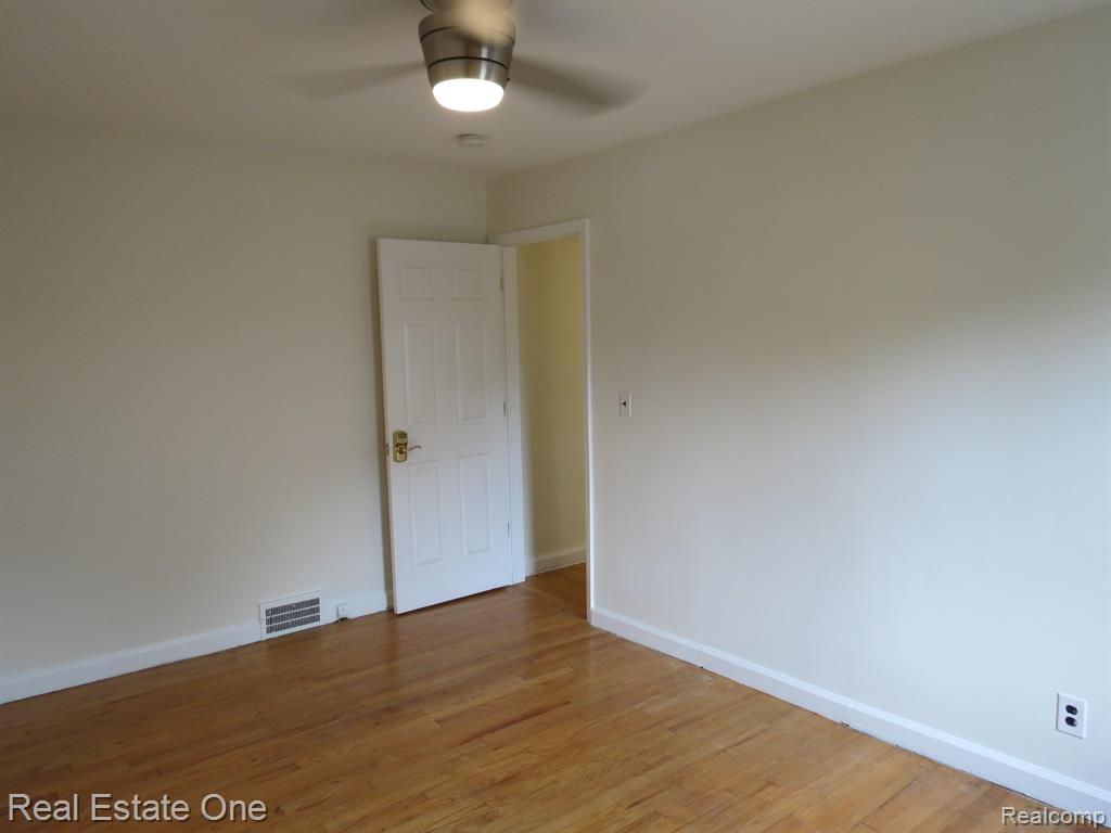 772 BURROUGHS Street, Plymouth, MI 48170 — Photo 28