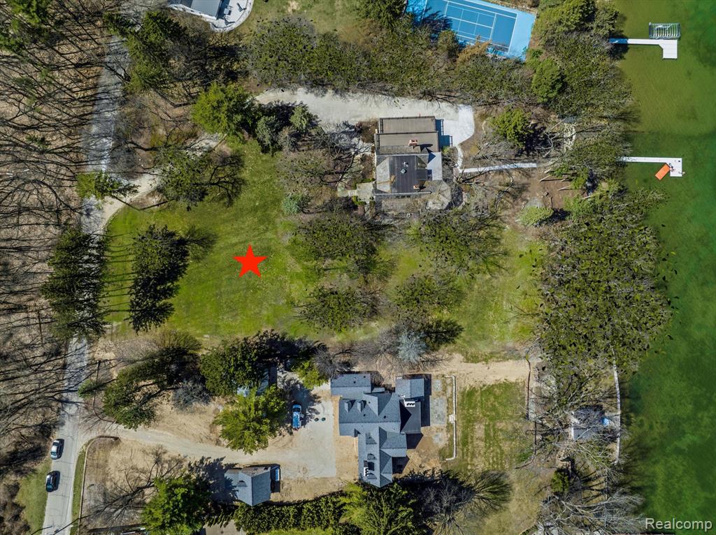 940 LAKE ANGELUS, Lake Angelus, MI 48326 — Photo 7