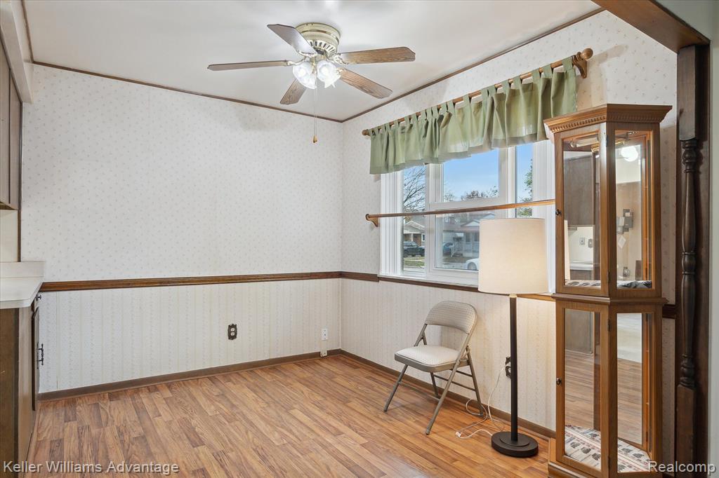 4942 HARDING Street, Dearborn Heights, MI 48125 — Photo 8
