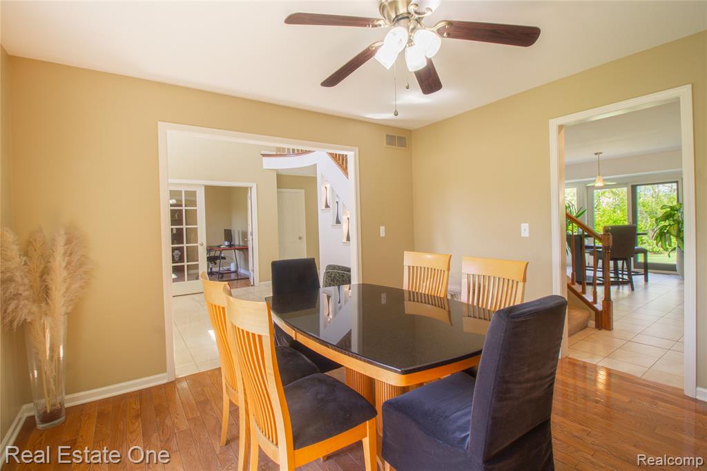 9068 Lebarron Court, Saline, MI 48176 — Photo 17