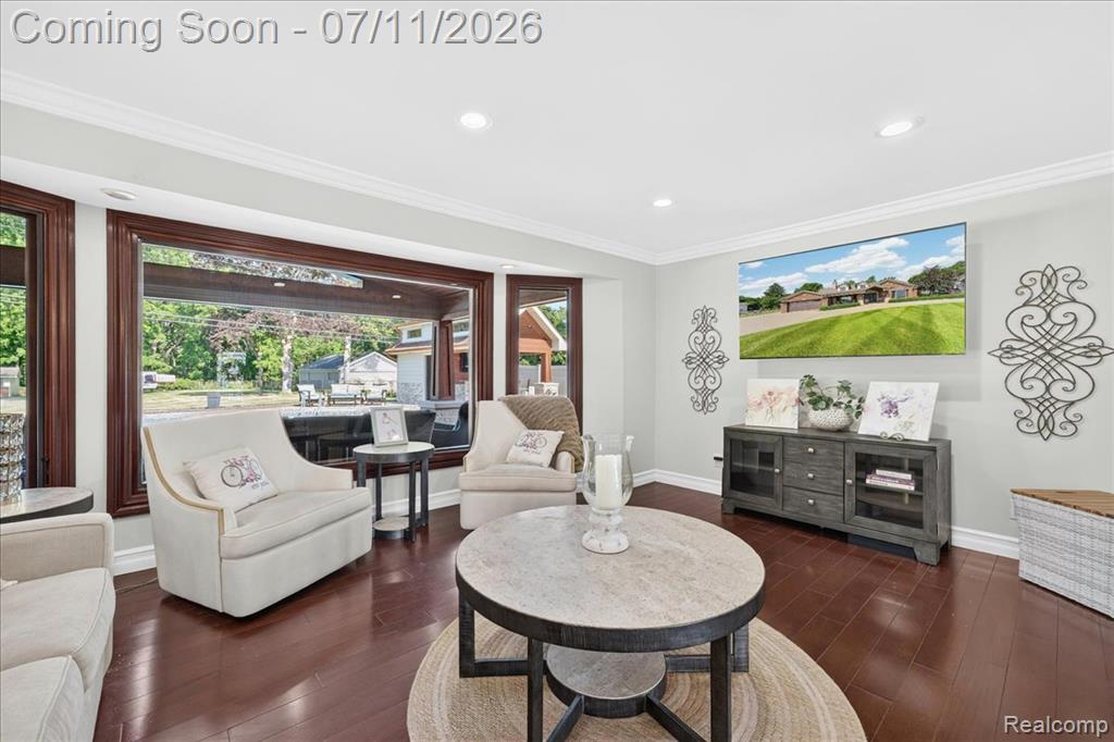 23750 E River Road, Grosse Ile, MI 48138 — Photo 13