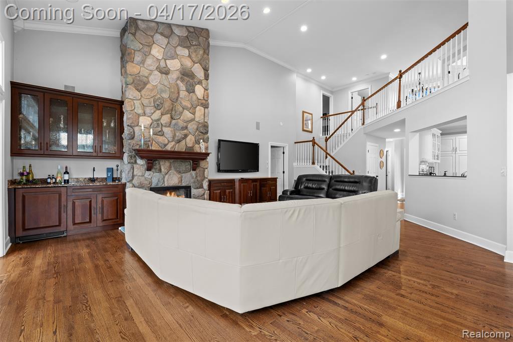 5146 Lagoons Circle, 22, West Bloomfield, MI 48323 — Photo 11
