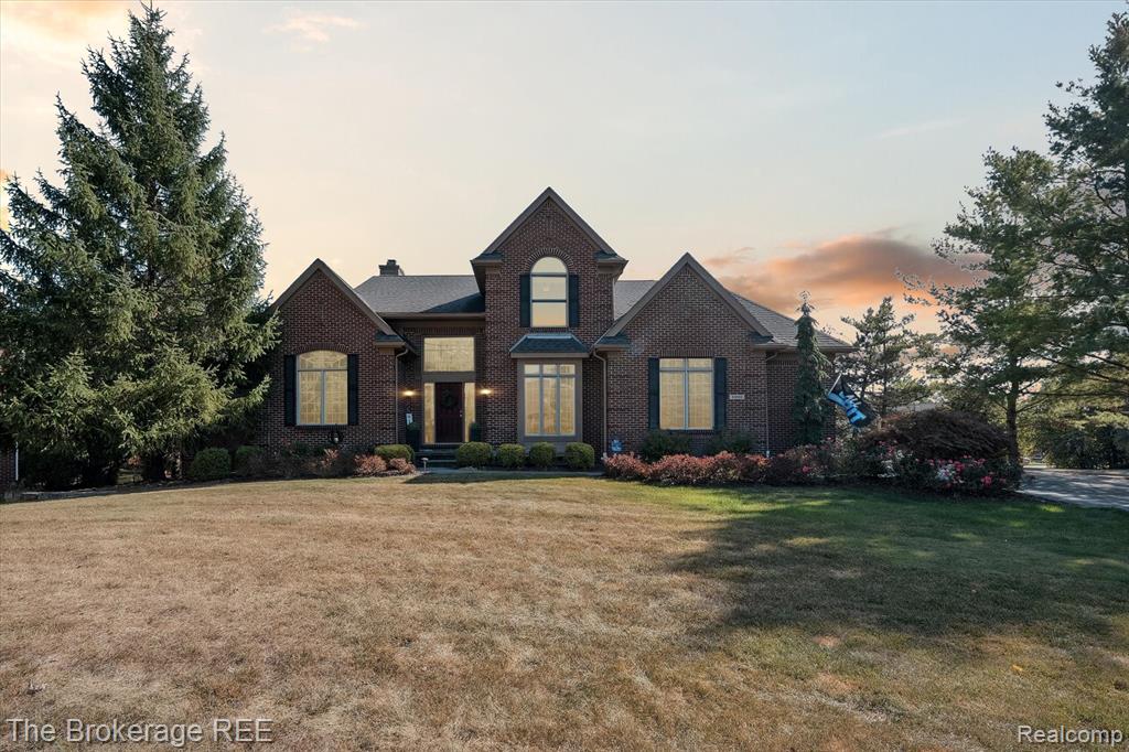 8000 Barrington Lane, Clarkston, MI 48348 — front exterior