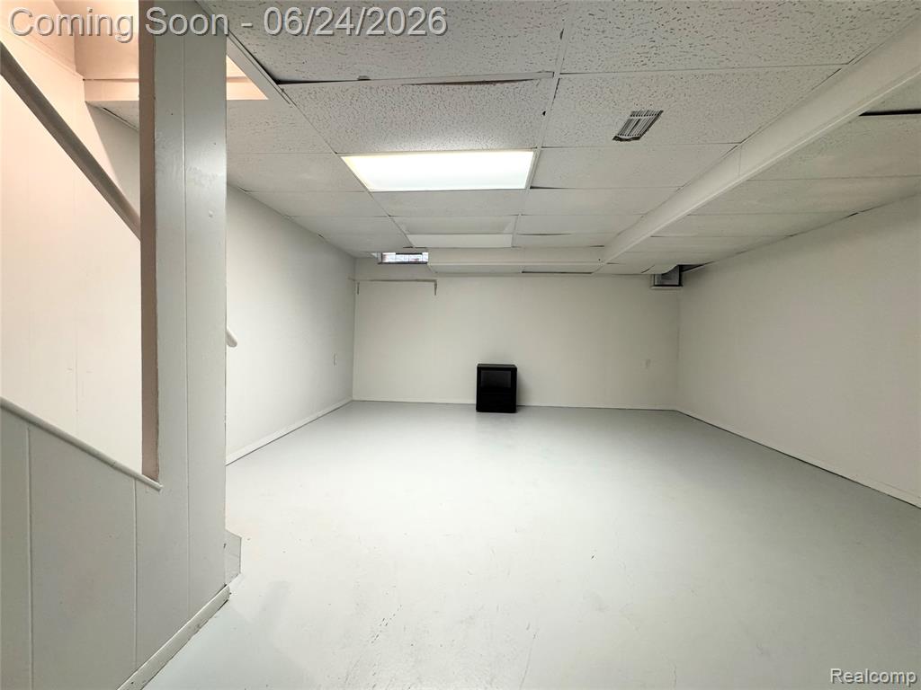 4386 15 Mile Road, 64, Sterling Heights, MI 48310 — Photo 18