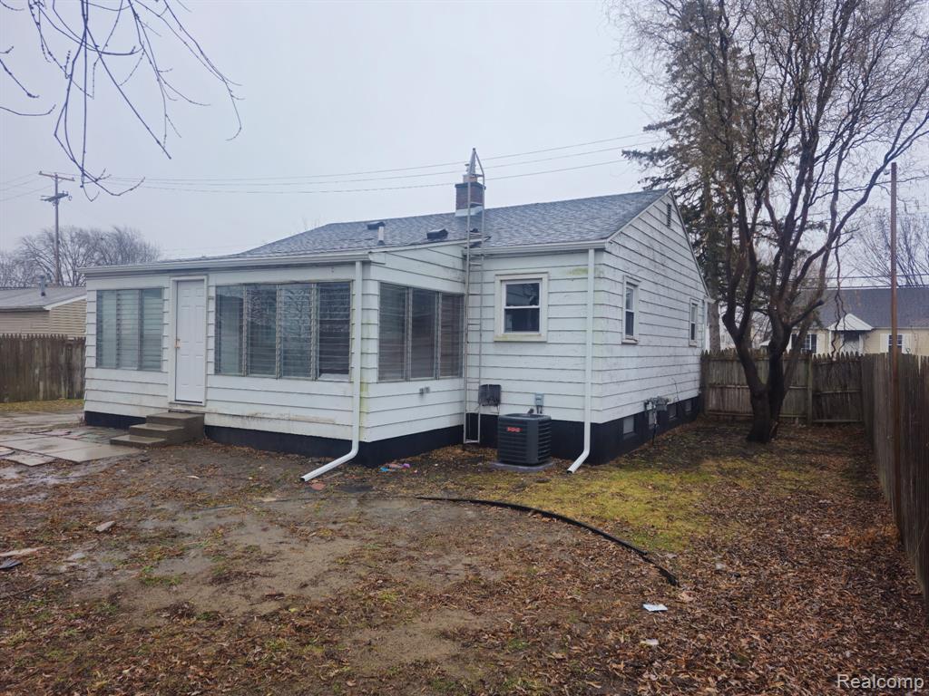 912 Markham Street, Flint, MI 48507 — Photo 16
