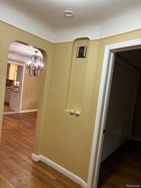 6766 Parkway Circle, Dearborn Heights, MI 48127 — Photo 11