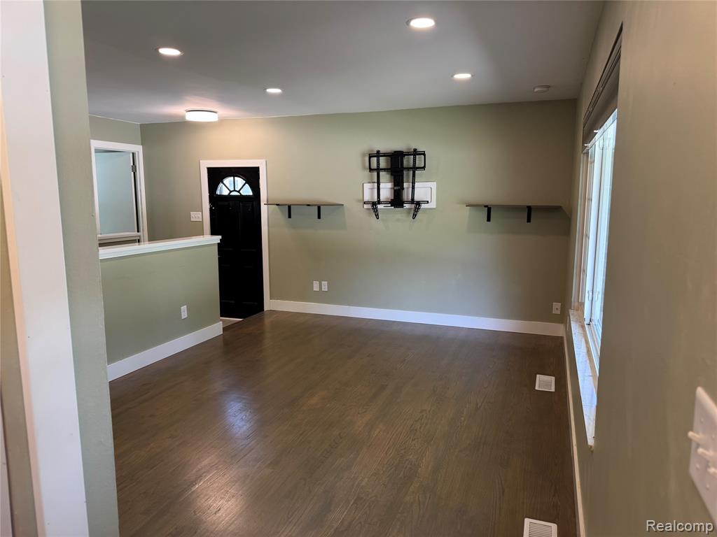 1103 Ravenwood Street, Ann Arbor, MI 48103 — Photo 8