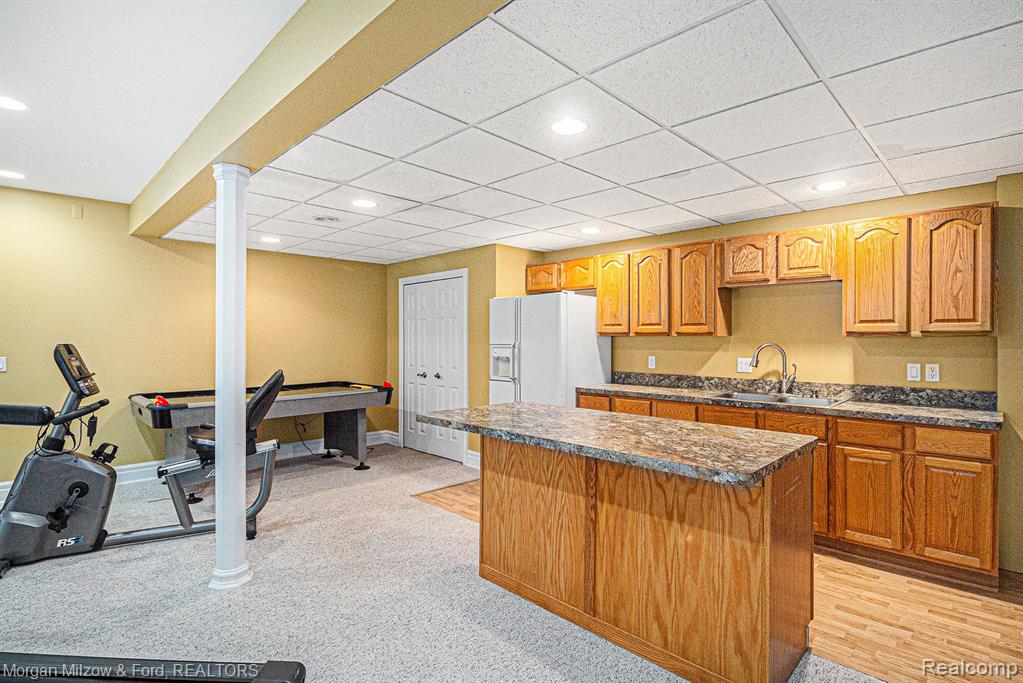 6822 Hubbard Circle, Clarkston, MI 48348 — Photo 25