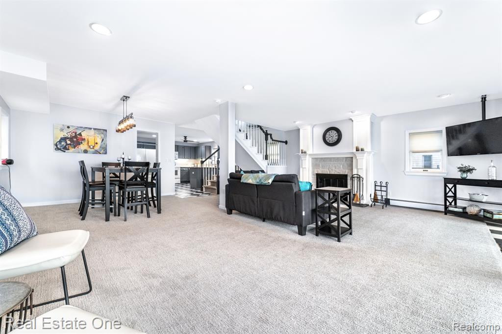 10194 Elmcrest Road, Whitmore Lake, MI 48189 — Photo 43