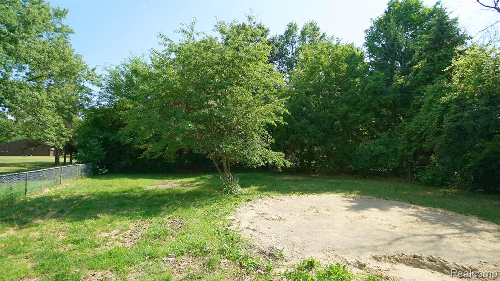 43981 S Interstate 94 Service Drive, Belleville, MI 48111 — Photo 57